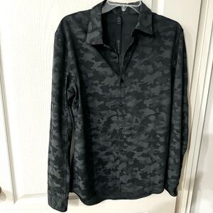 Lululemon Down To The Wire Camo Shirt Sz M